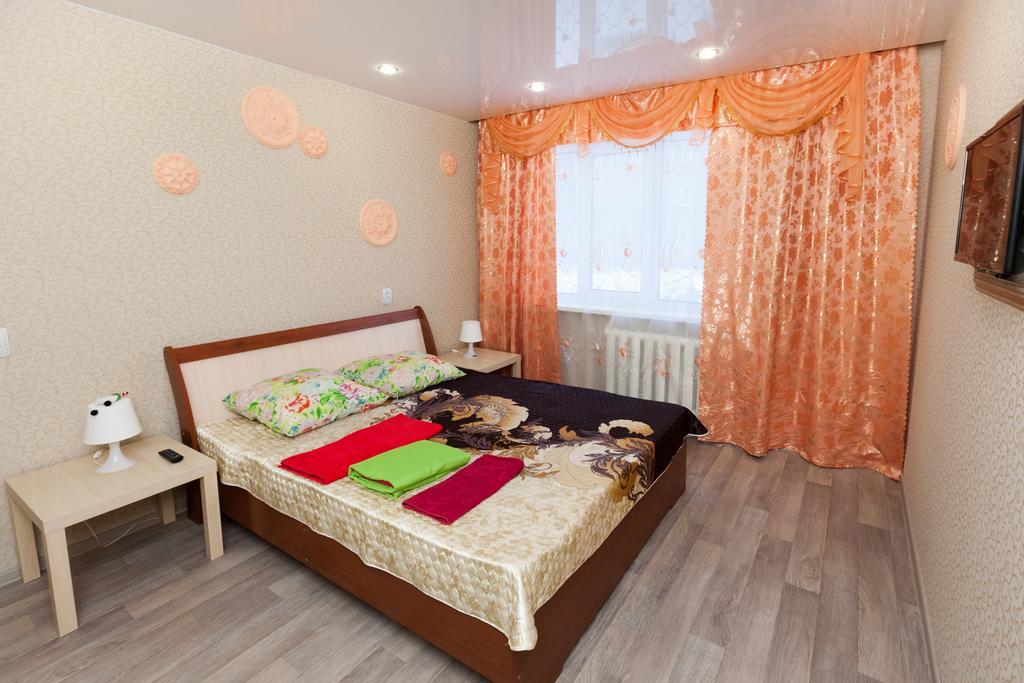 Apartament Novosibirsk Na Ippodromskoy 호텔 외부 사진